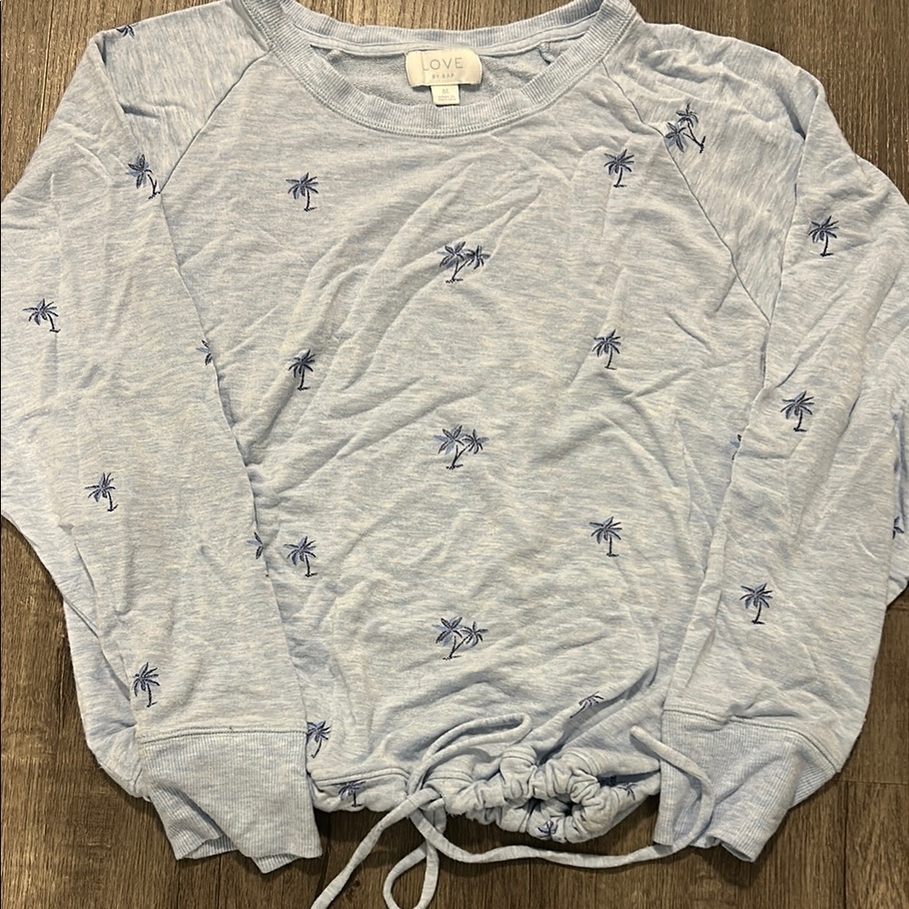 Love by Gap Light Blue Palm Tree Longsleeve